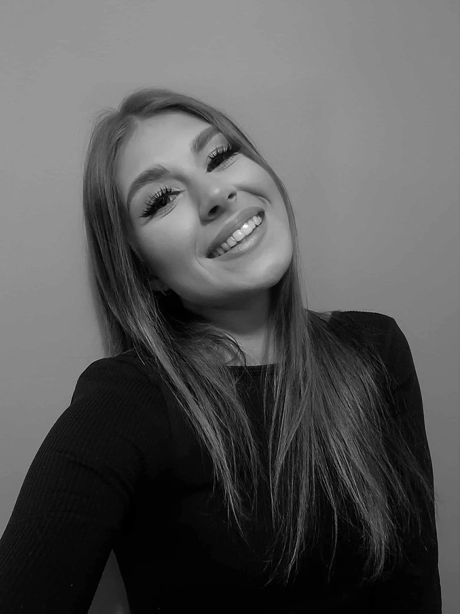 Karolina - Stylistka Paznokci AZYL